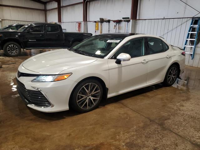 Vin: 4t1f11akxnu021933, lot: 55458985, toyota camry xle 2022 img_1