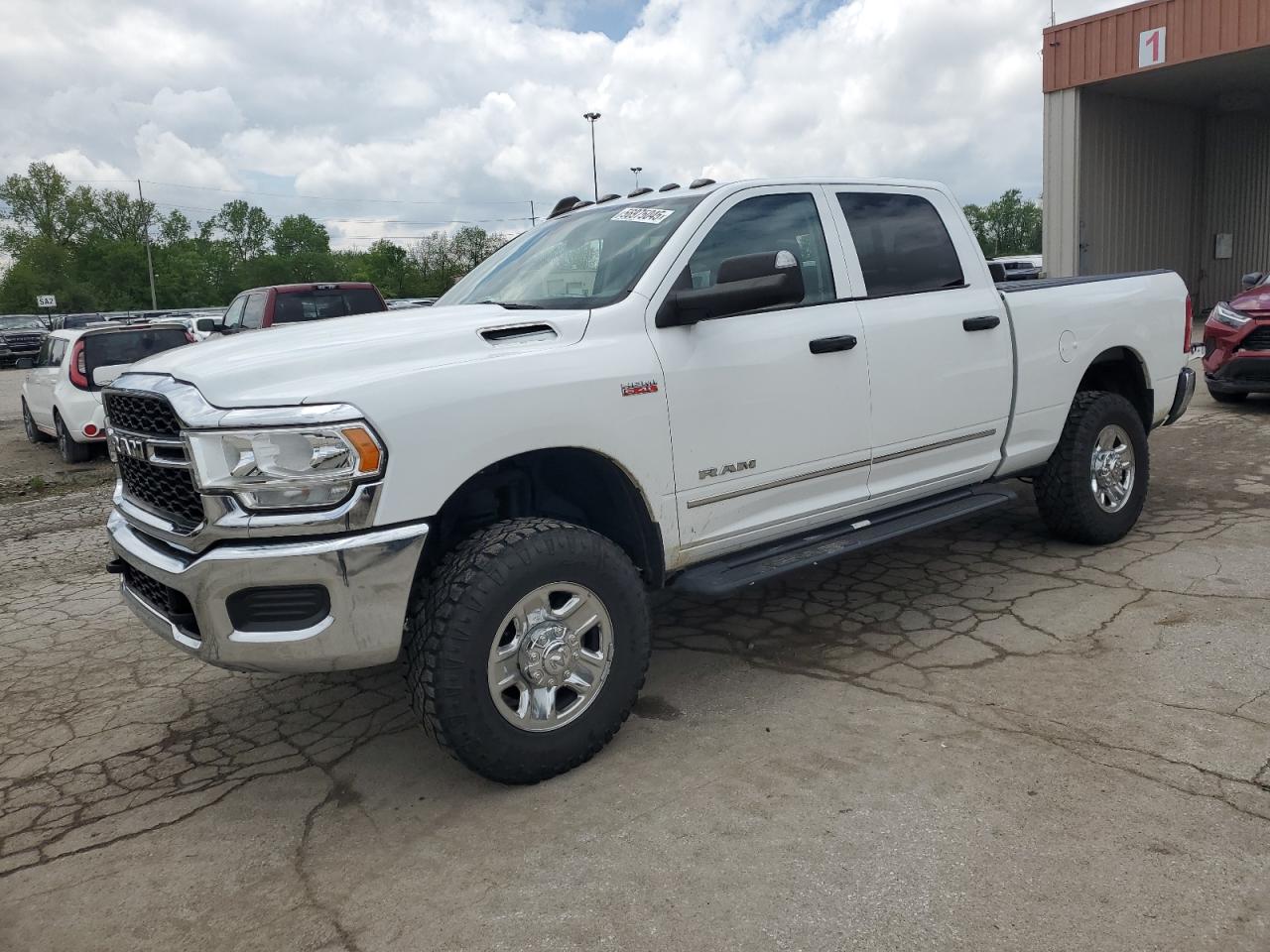 RAM 2500 TRADESMAN
