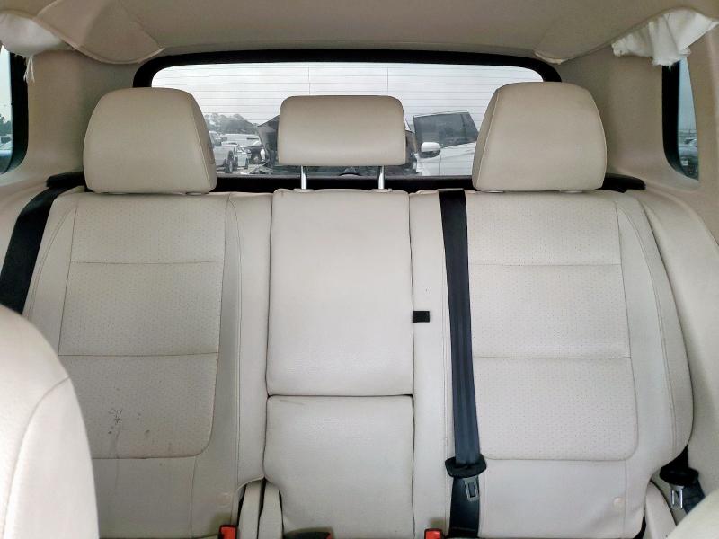 2017 VOLKSWAGEN TIGUAN S - WVGAV7AX4HK030446