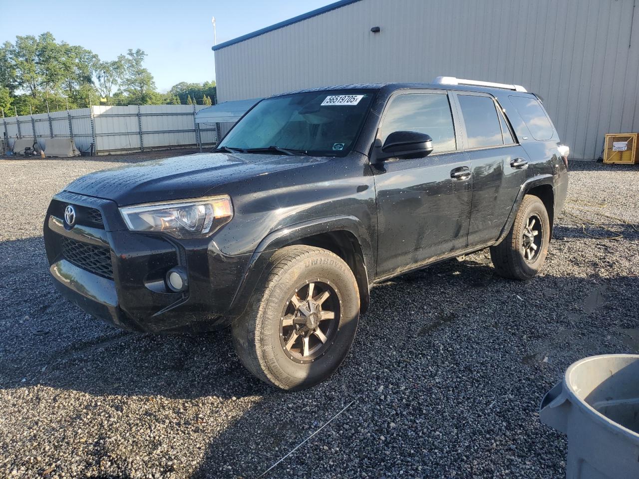 TOYOTA 4RUNNER SR5