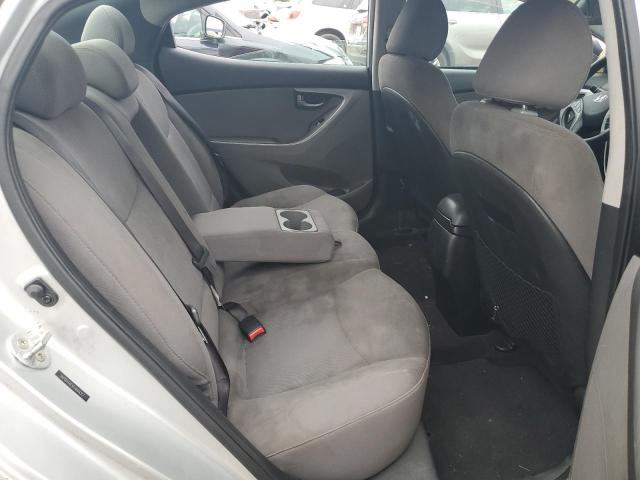 2015 HYUNDAI ELANTRA SE 5NPDH4AE5FH609317