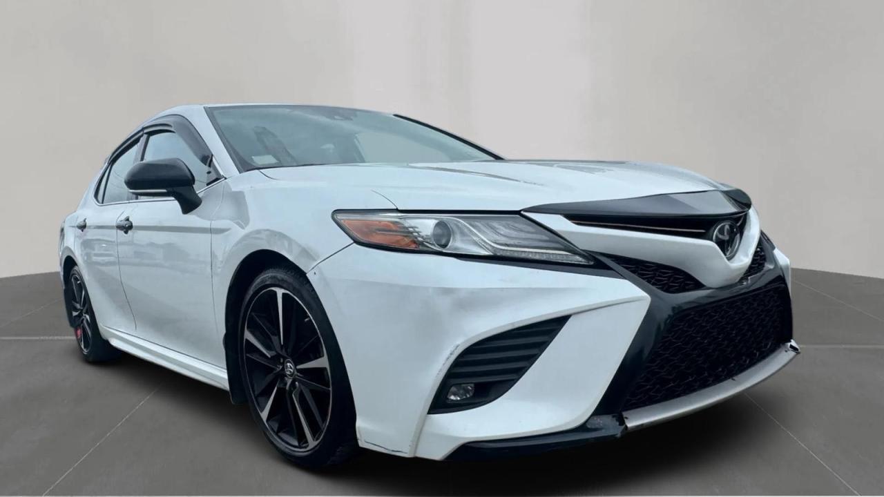 TOYOTA CAMRY XSE