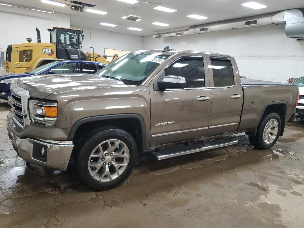 GMC SIERRA K1500 SLT