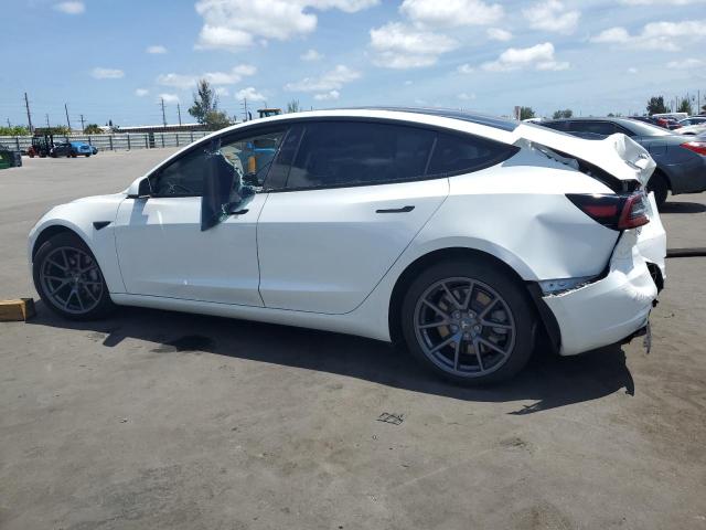 Vin: 5yj3e1eb3mf855944, lot: 56035895, tesla model 3 20212