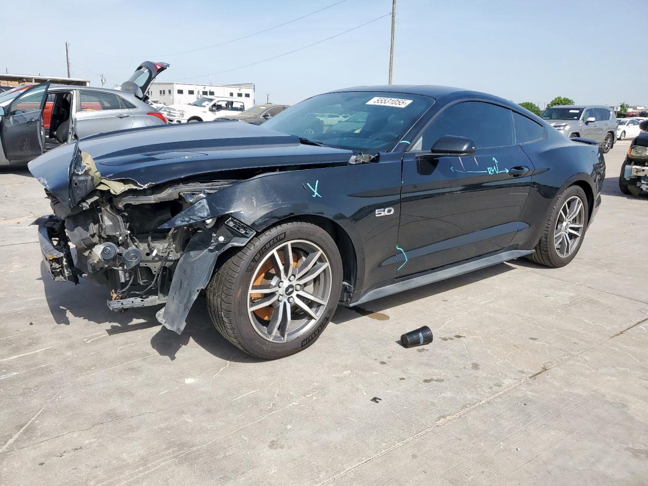 FORD MUSTANG GT