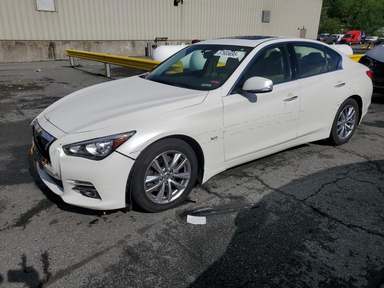 INFINITI Q50 2016