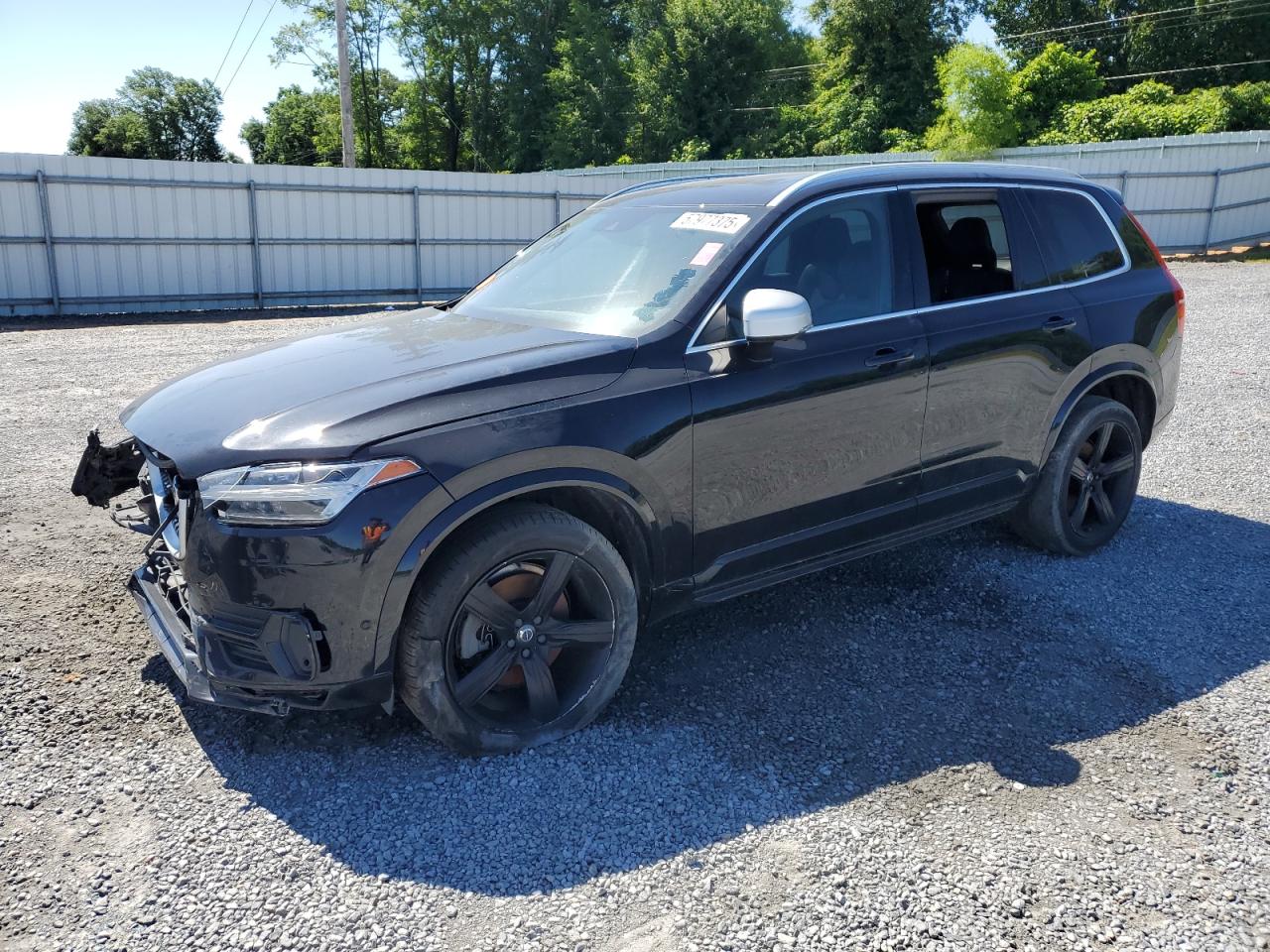 VOLVO XC90 T5