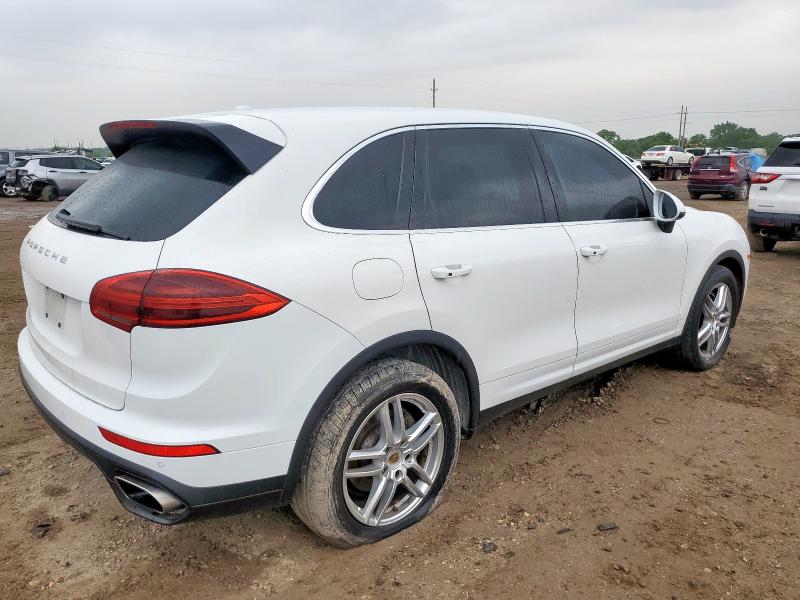 2016 PORSCHE CAYENNE WP1AA2A28GLA02311