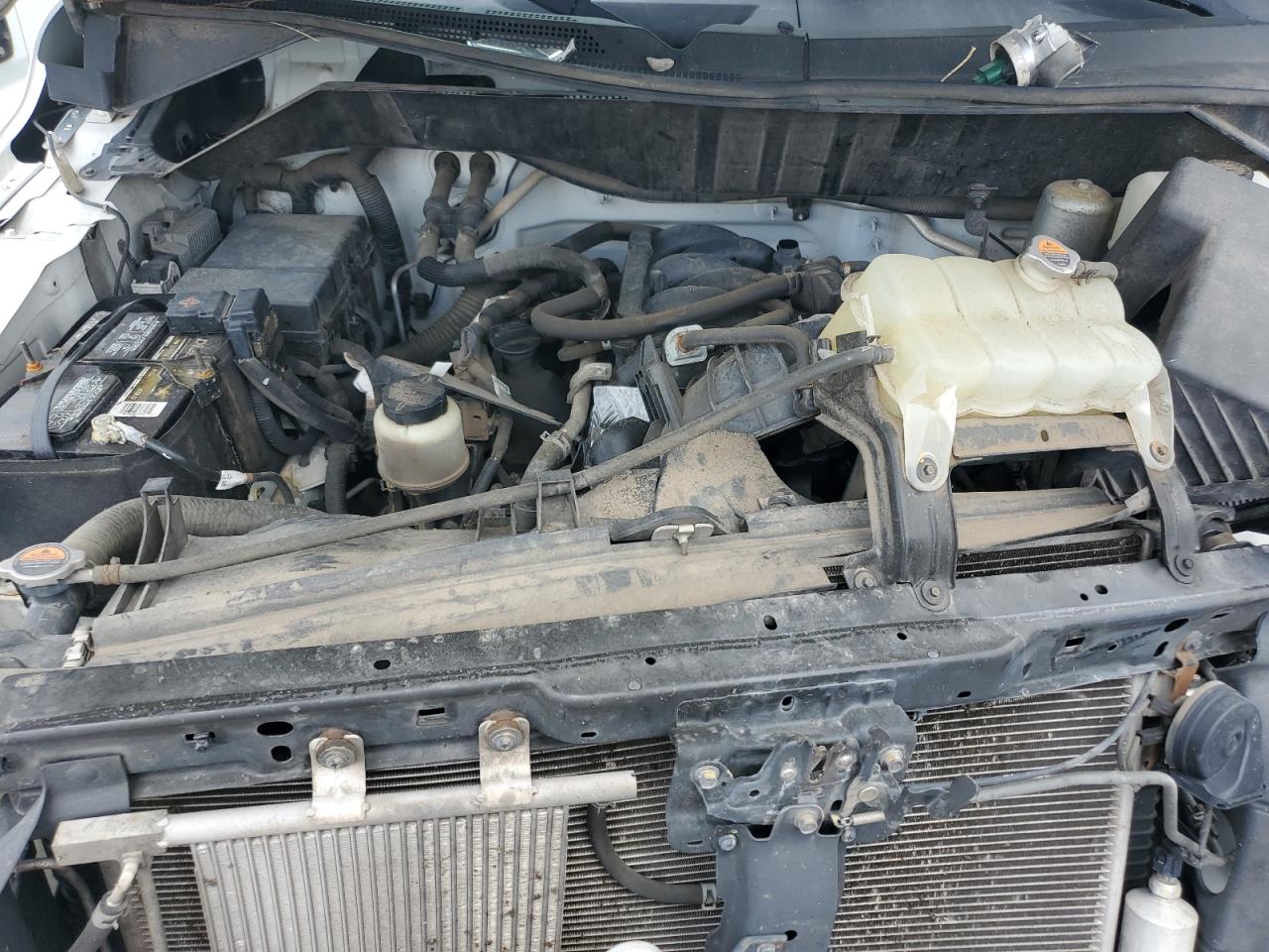 NISSAN NV2500 2500 S