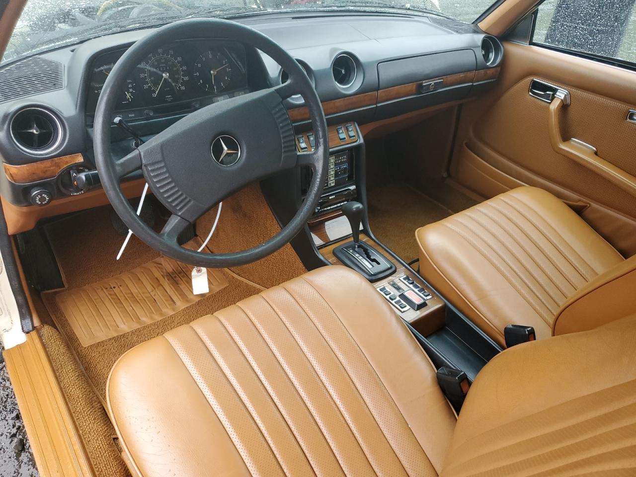 Mercedes-benz C 300 1979