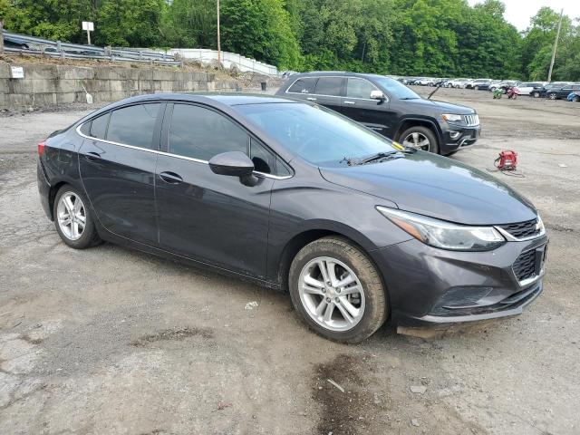 Vin: 1g1be5smxh7211001, lot: 58557565, chevrolet cruze lt 20174
