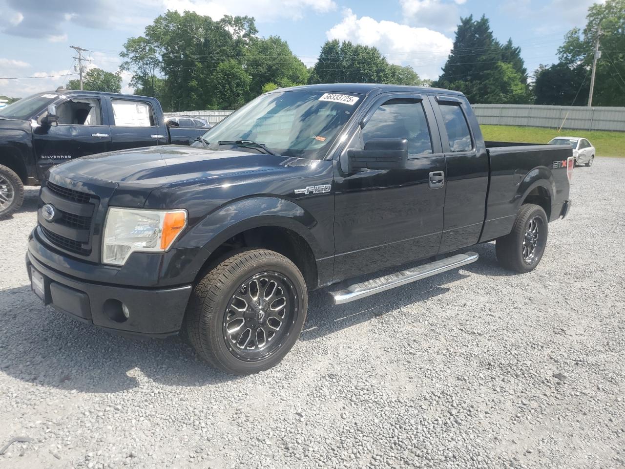 FORD F-150 SUPER CAB