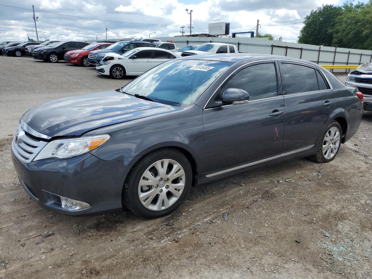 TOYOTA AVALON BASE