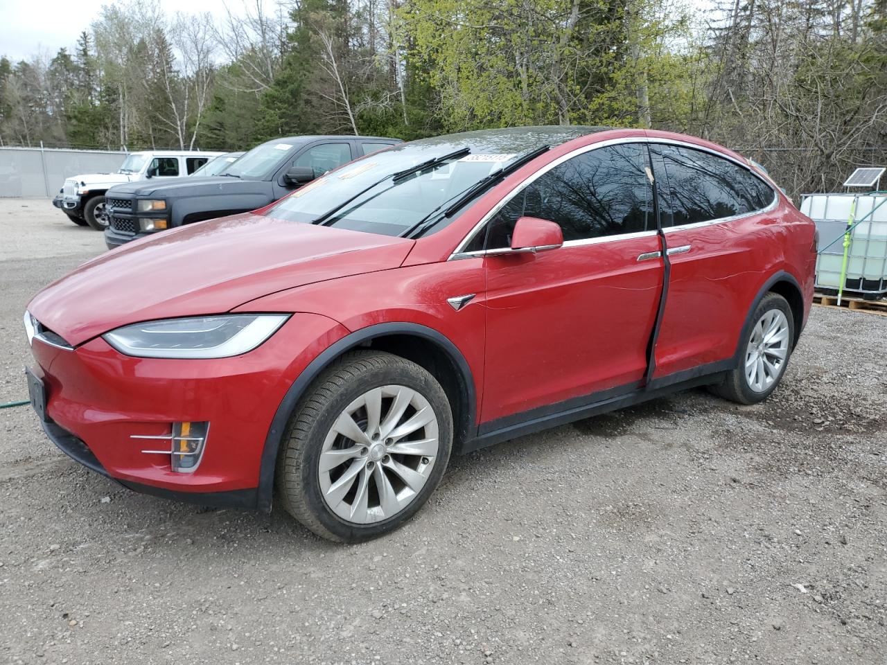 TESLA MODEL X