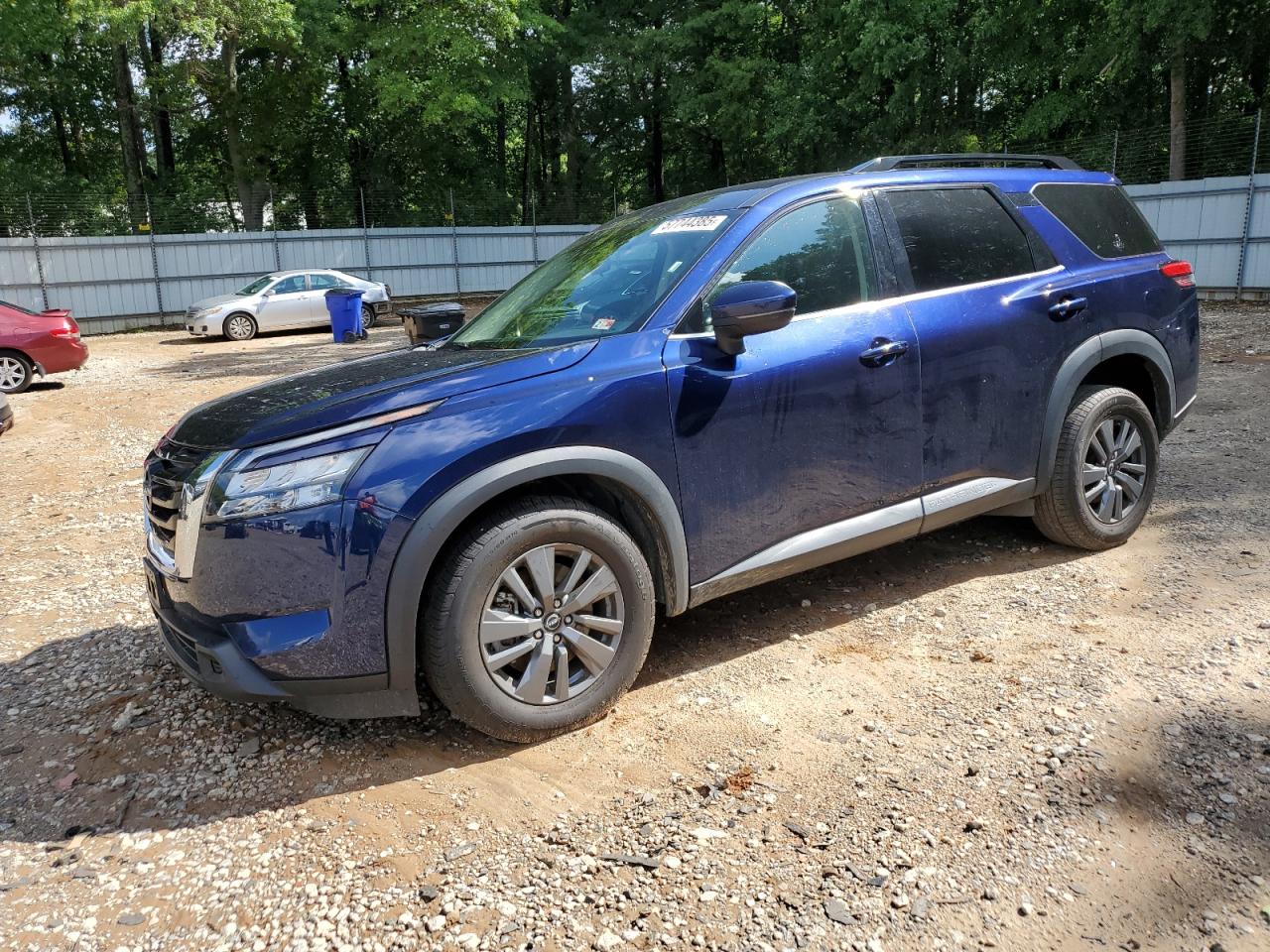 NISSAN PATHFINDER SV