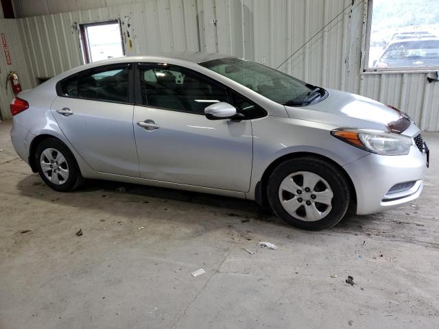 Vin: knafk4a65f5292414, lot: 57332685, kia forte lx 20154