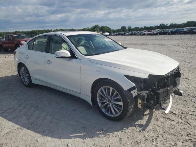2018 INFINITI Q50 LUXE - JN1EV7ARXJM610188