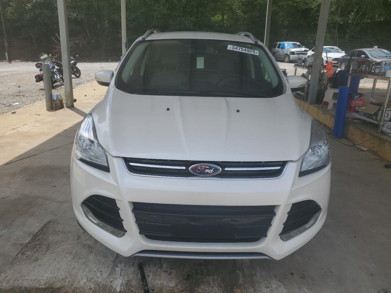 FORD ESCAPE TITANIUM