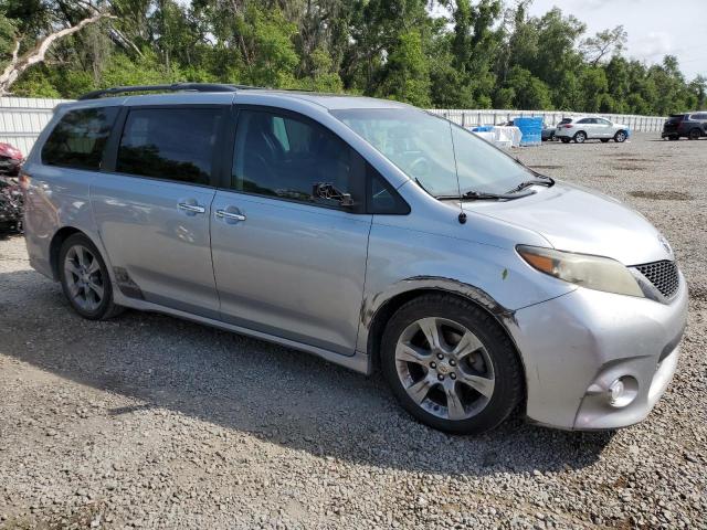 Vin: 5tdxk3dc2ds383702, lot: 57618165, toyota sienna sport 20134