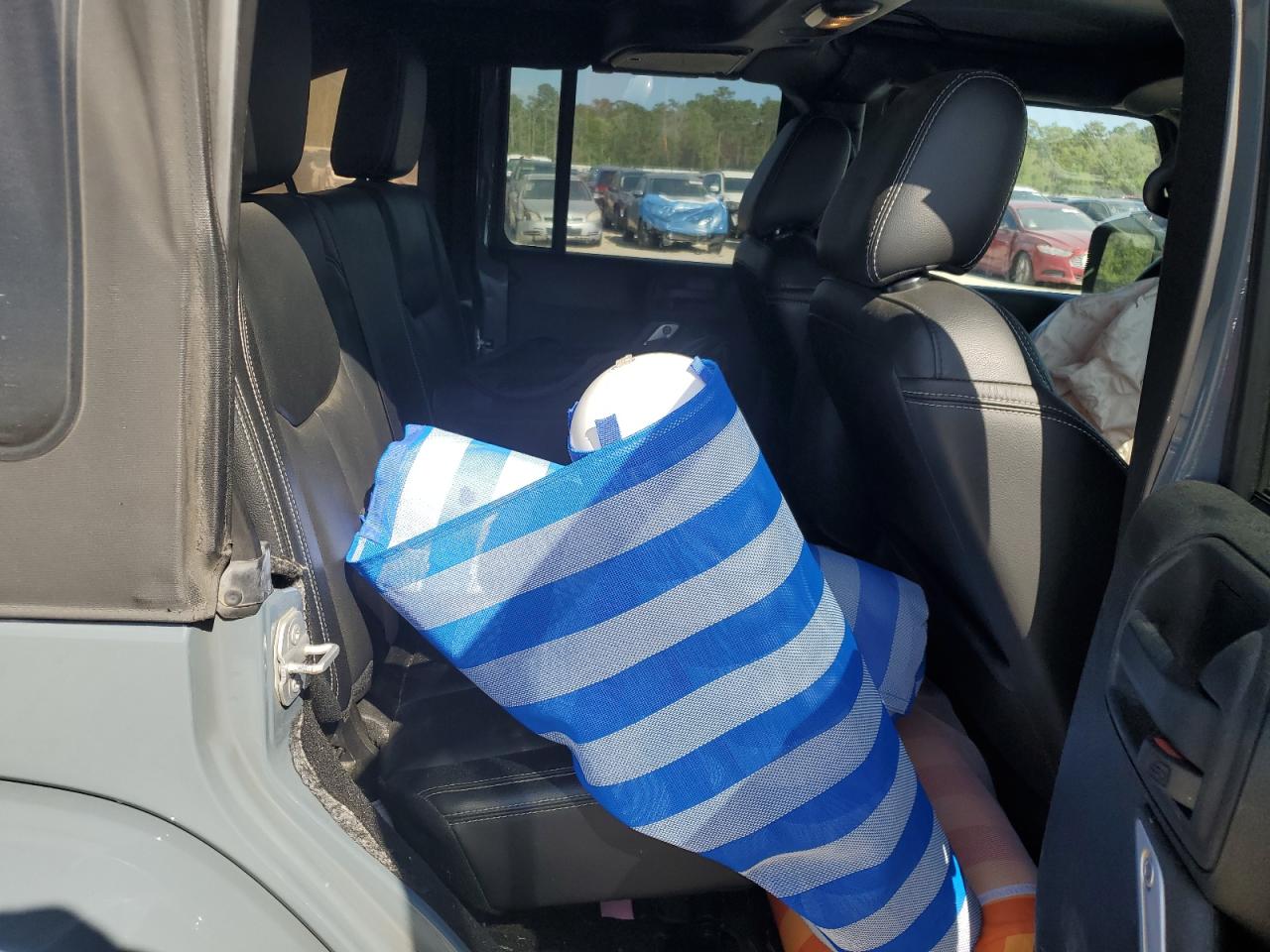 JEEP WRANGLER SAHARA