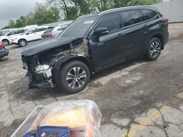 TOYOTA HIGHLANDER