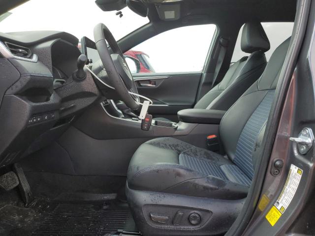 2025 TOYOTA RAV4 XSE 2T3E6RFV8SW085230