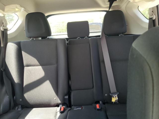 2018 TOYOTA RAV4 LE - JTMBFREV5JD256595