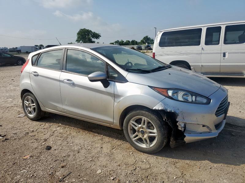 Vin: 3fadp4ej4hm129167, lot: 57681745, ford fiesta se 20174