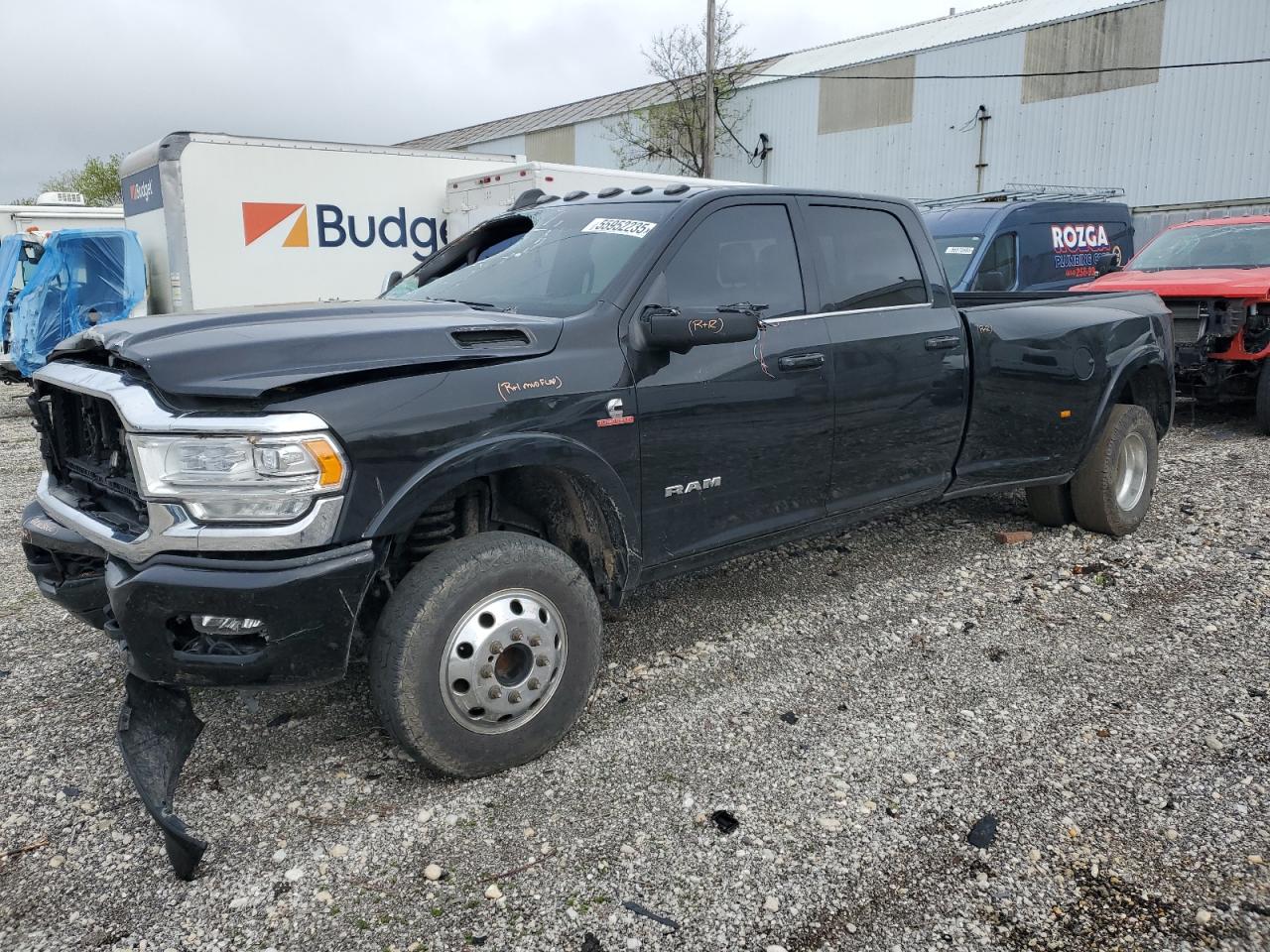 RAM 3500 LONGHORN