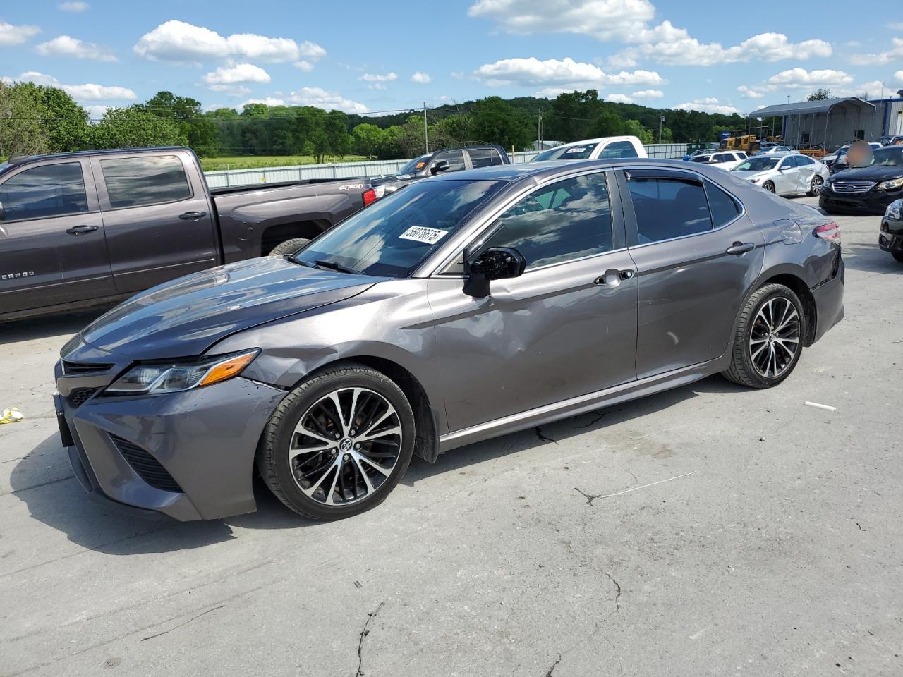 TOYOTA CAMRY L