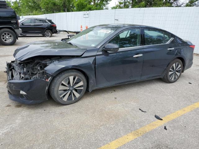 NISSAN ALTIMA SV