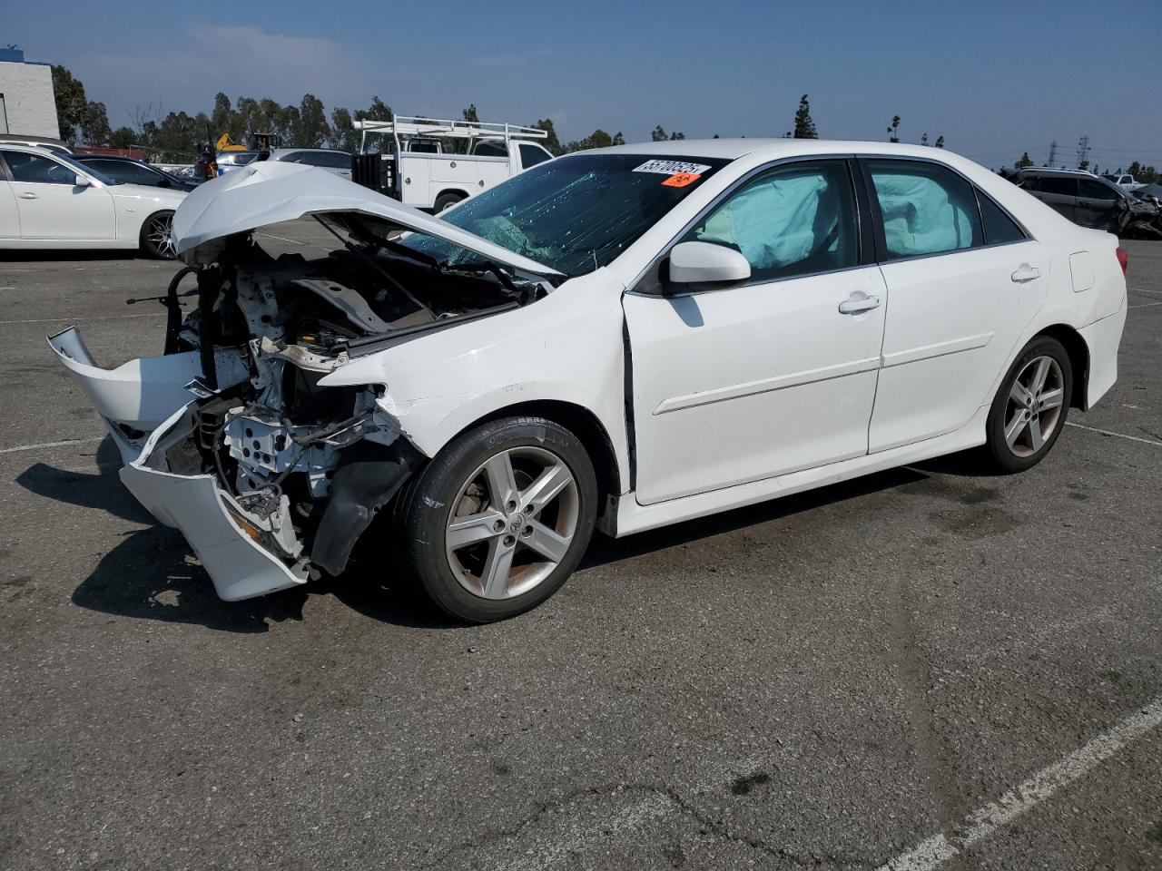 TOYOTA CAMRY L