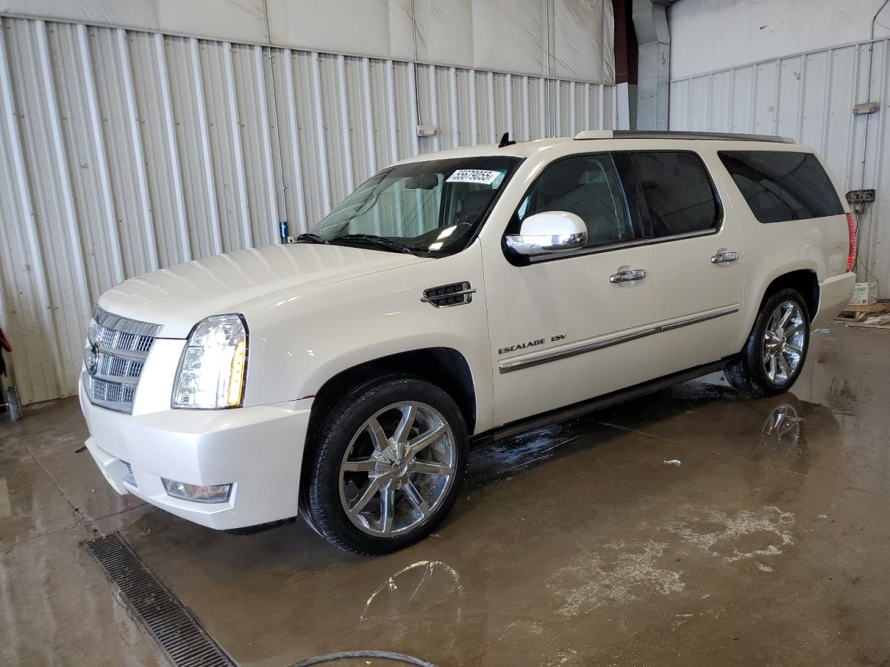 CADILLAC ESCALADE ESV PLATINUM