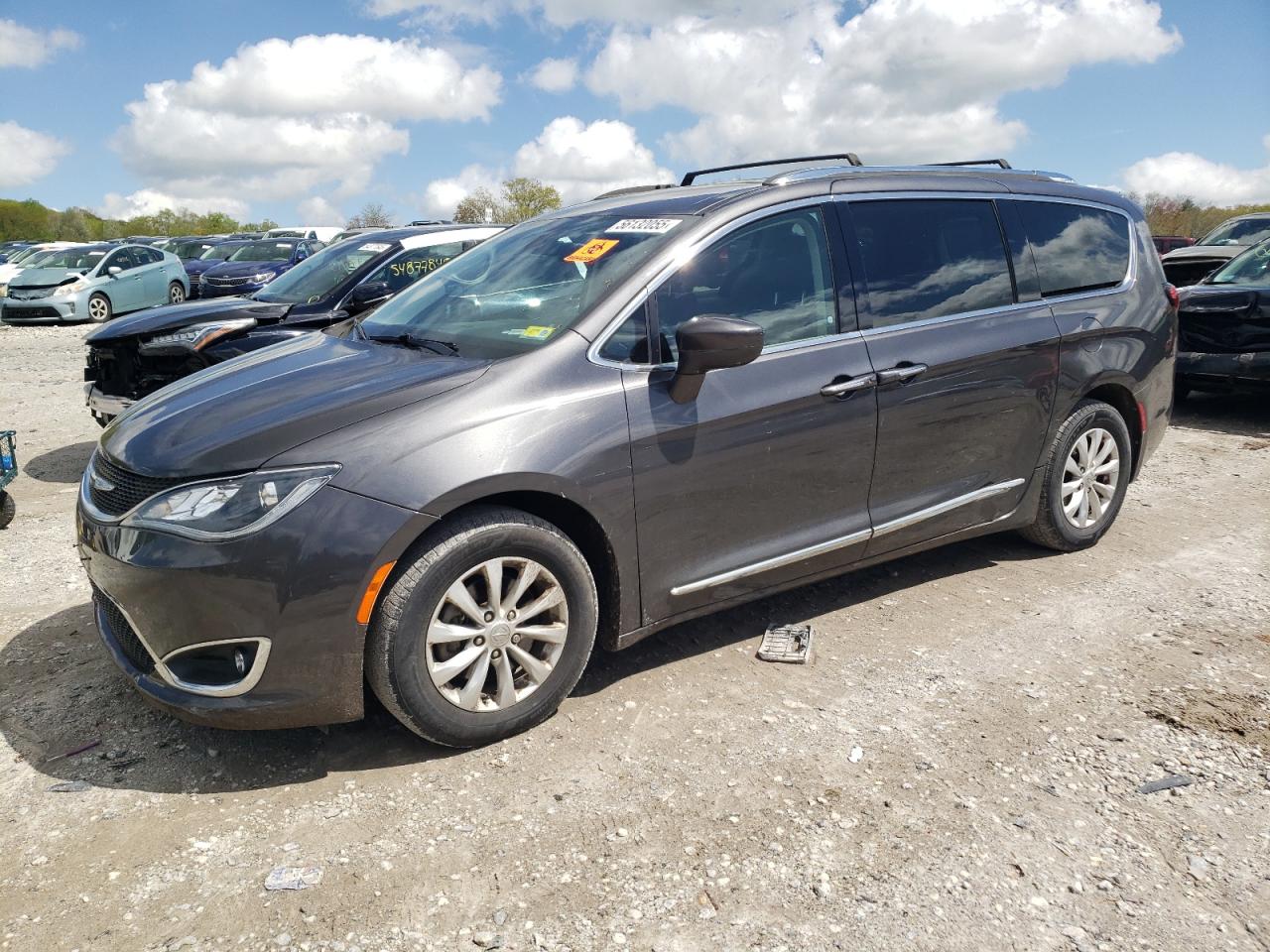 CHRYSLER PACIFICA TOURING L