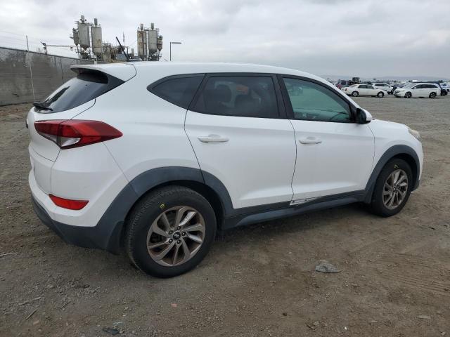 2017 HYUNDAI TUCSON SE KM8J23A4XHU572579