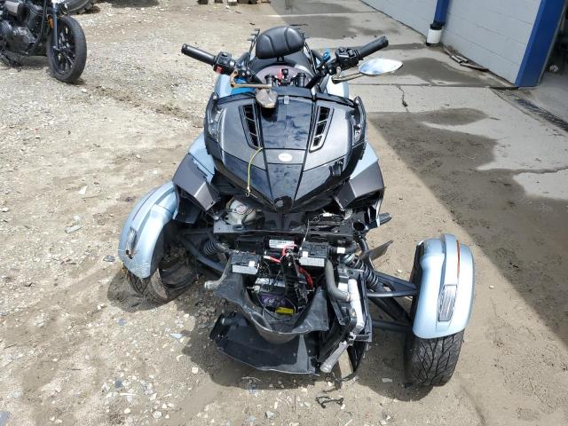 2022 CAN-AM SPYDER ROA 2BXREDD27NV000481