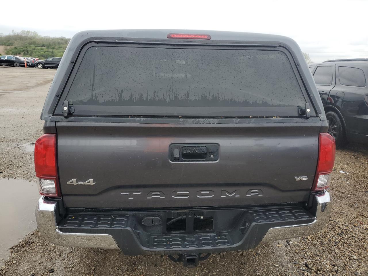 TOYOTA TACOMA ACCESS CAB