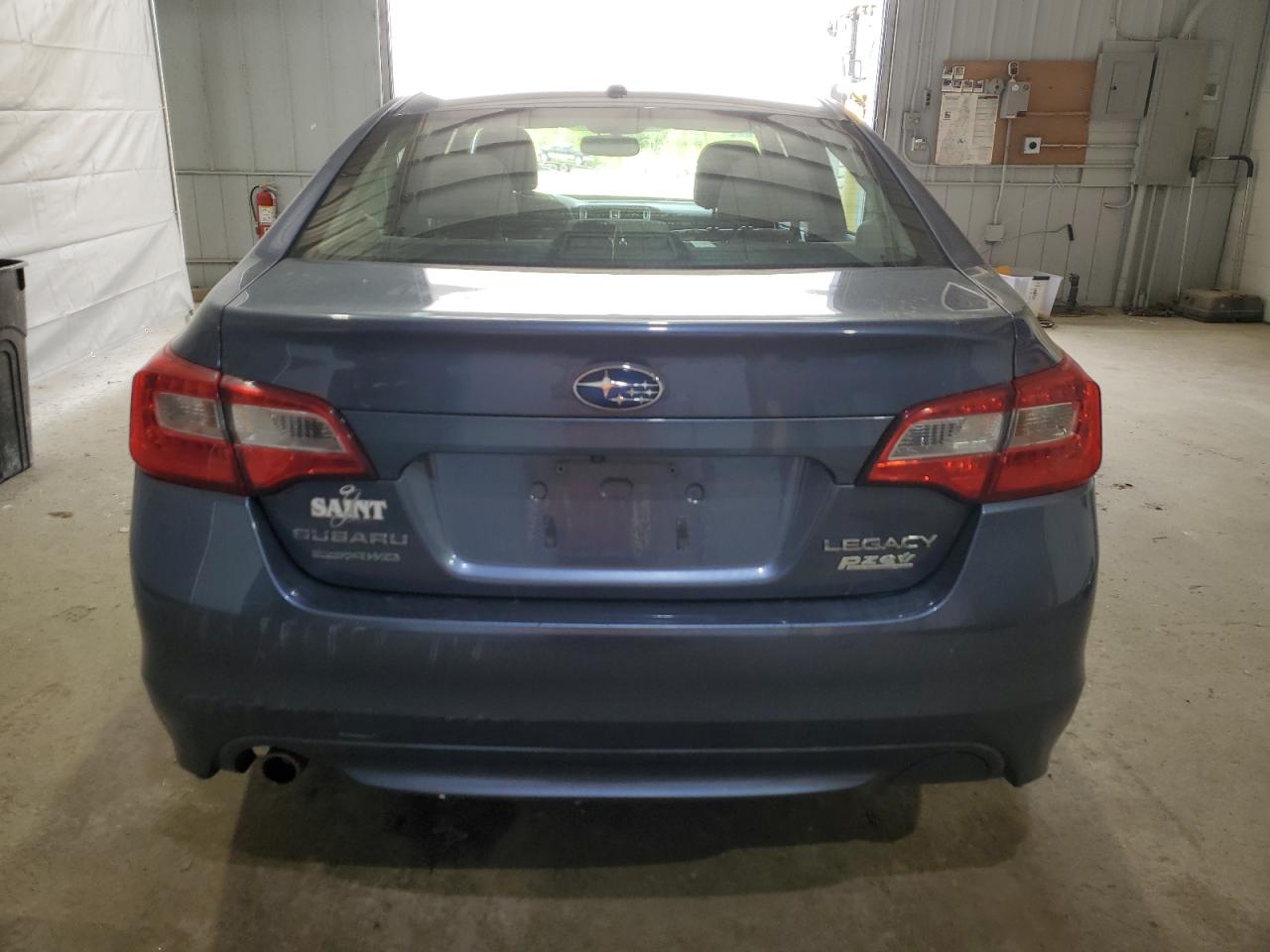 SUBARU LEGACY 2.5I PREMIUM