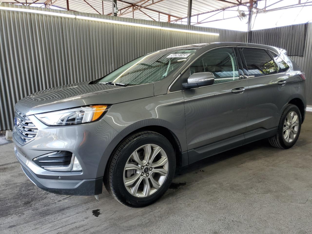 FORD EDGE TITANIUM