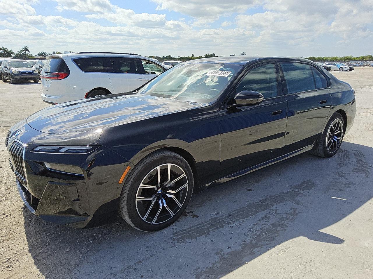 BMW 7 SERIES I