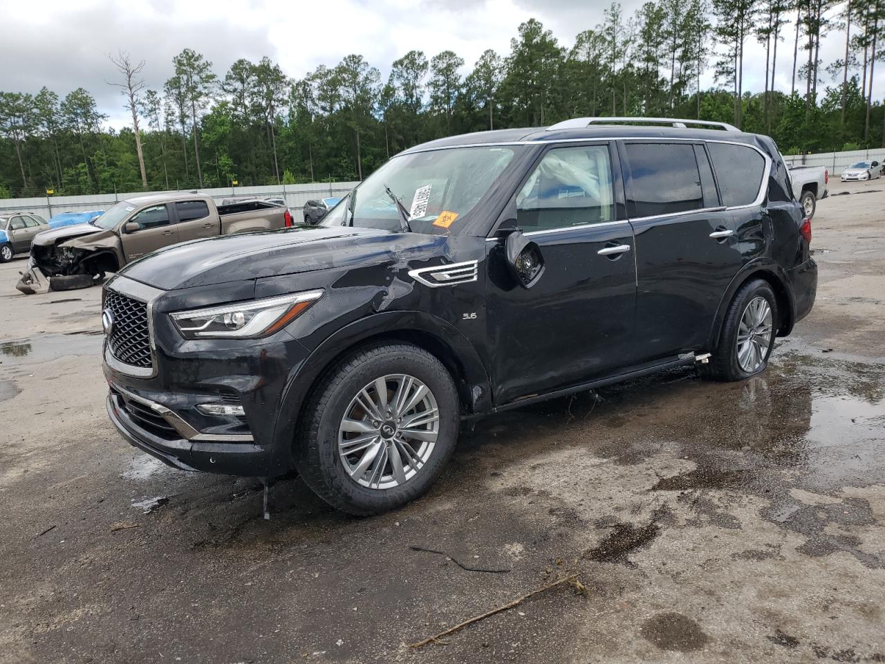INFINITI QX80 LUXE