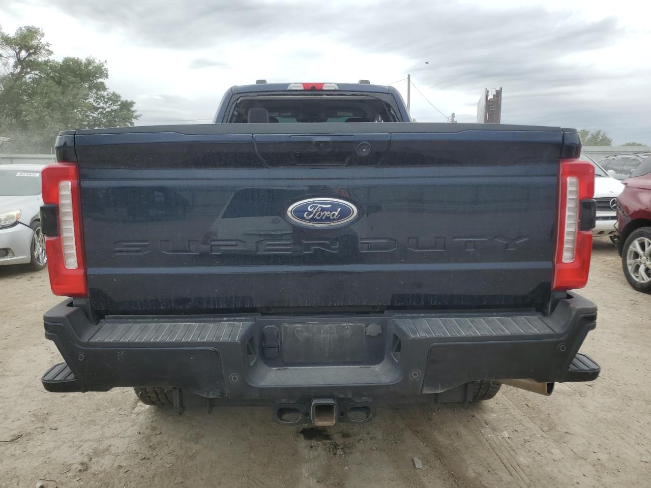 FORD F-350 SUPER DUTY