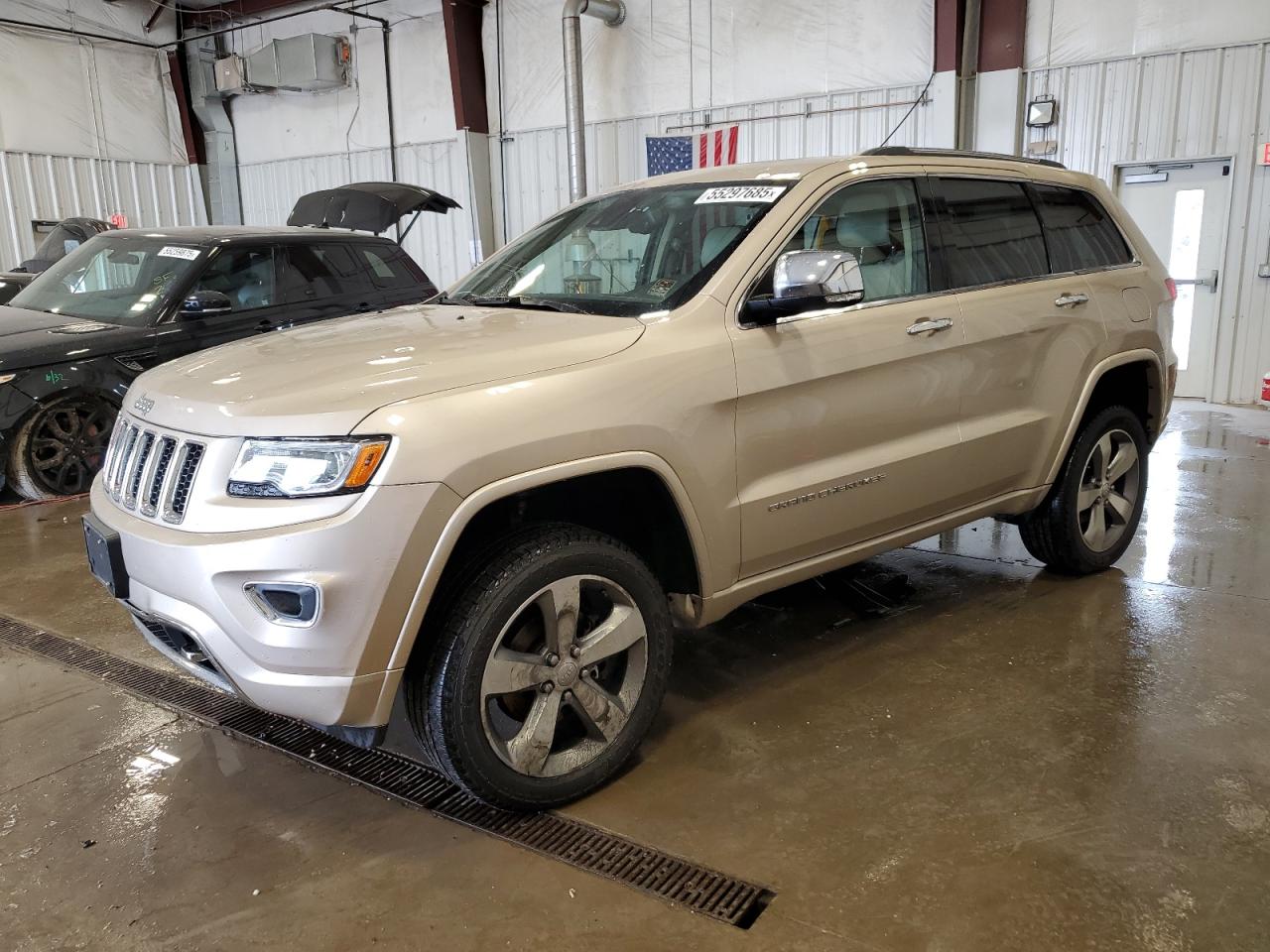 JEEP GRAND CHEROKEE OVERLAND