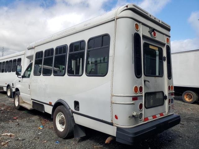 FORD ECONOLINE 2017 white cutaway gas 1FDEE3FSXHDC26466 photo #4