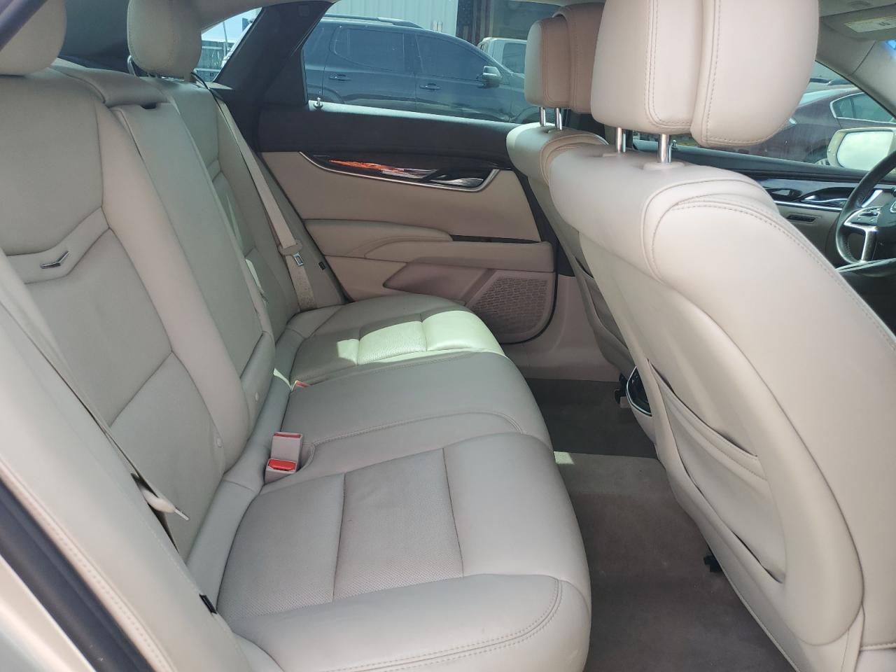 CADILLAC XTS LUXURY COLLECTION