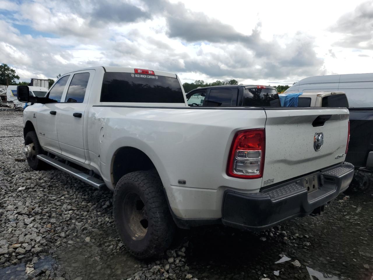 RAM 3500 TRADESMAN
