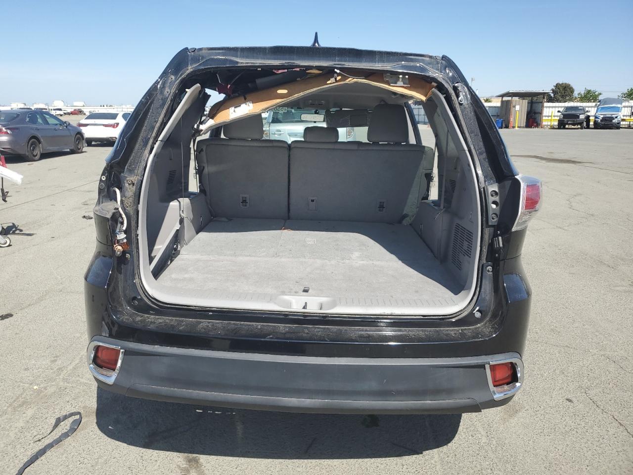 Lot #3220684296 2014 TOYOTA HIGHLANDER