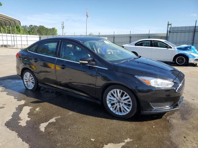 Vin: 1fadp3j25hl207062, lot: 55017515, ford focus titanium 20174