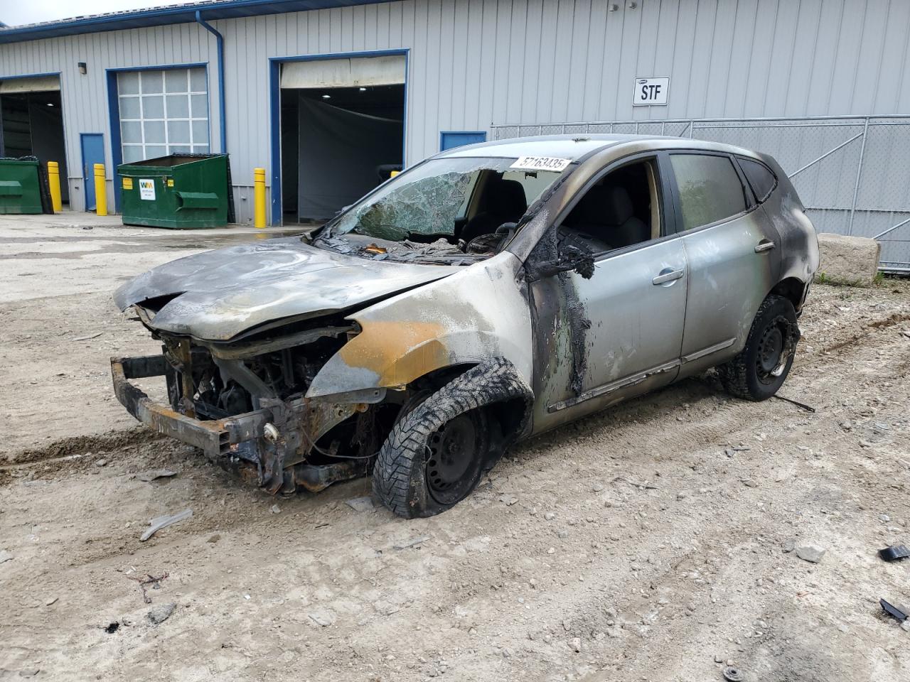 NISSAN ROGUE S