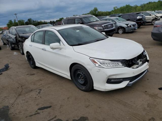 Vin: 1hgcr2f0xha803332, lot: 56556955, honda accord ex 20174